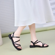 Giày Sandal Nữ MWC E111 - Sandal Nữ 3 Quai Ngang Chéo Phối Khoá Trái Tim Thời Trang Thanh Lịch