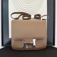 Hermes/愛馬仕 Constance/康康 斜背包大象灰 銀扣 Epsom皮24cm