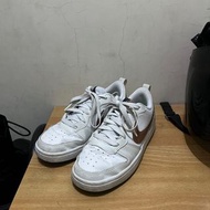 Nike 小dunk 玫瑰金