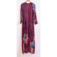 Vietnamese Ao Dai - 2 Hands (Size M).Vietnamese Ao Dai - 2 Hands (Size M)