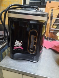 山崎YAMSASAKI Hello Kitty  3L電熱水瓶