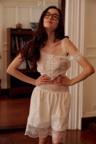 Allur Quarter Aphrodite tank top