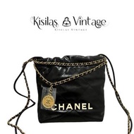 Chanel  22B 22bag mini 白字