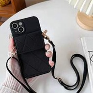 เคสโทรศัพท์สายสะพายข้างลาย Argyle Rhombus + ที่ใส่บัตรคล้องข้อมือ เข้ากันได้กับ iPhone 16/16 Pro/16 