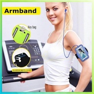 Alat Pelindung Handphone Waktu Berlari Atau Jogging/ Alat Pelindung Phone Waktu Senam/ Handphone Wrist Pouch