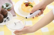 日豚百貨 - 日本進口家用手持電動打蛋器 雞蛋攪拌器 家用烘焙迷你奶油打發器