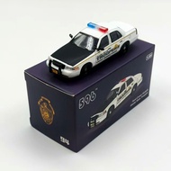 1/64 Alaska Police Car Ford Crown Victoria 596 Models Simulation Alloy Car Model