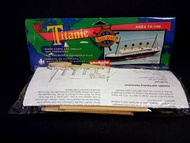 Woodcrafter Titanic Wooden Model Kit 鐵達尼號船模型