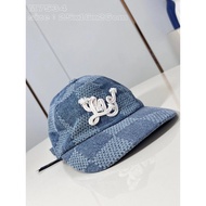 Top 1: 1 Original Factory Bag M7534DamierDenim3D Baseball Cap Take Material Denim Cloth, Depict with