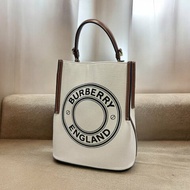 BURBERRY 米白圓徽LOGO水桶包