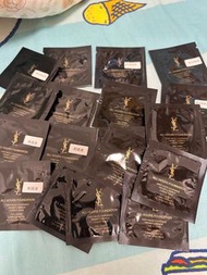 YSL 粉底液Samples