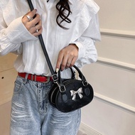 2024 New Ins Bow Shoulder Bag Women Beautiful High-end Handbag Versatile Bowling Bag Commuter Crossb