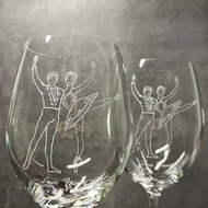 【客製化禮物】全身人像插畫案例 表情簡單 結婚禮物 酒杯雕刻