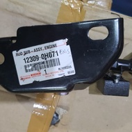 Engine Mounting Upper Right Camry Acv40 12309-0H071