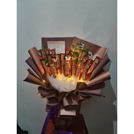 Flowers Rose Mawar Bouquet Uang Money Bouquet Premium Jogja Bisa custom hadiah kado Buket Wisuda ult