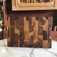 เขียงไม้เอนเกรนทำจากไม้จามจุรี เขียงสเต็ก Acacia Wood End Grain Cutting Board