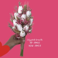 bunga tangan pengantin tulip pink breath