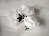 kelopak bunga mawar plastik kuntum artificial bunga plastik rose petal - putih