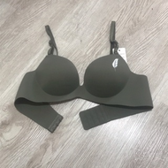 Áo ngực nữ su đúc hình chiếc lá áo lót su không gọng bàn tay nâng ngực Hieu Store24h - A01