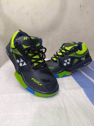 Sepatu Badminton Yonex Power Cushion 65 Z2 Men Pria Cowok / Sepatu Bulutangkis Yonex Power Cushion 6