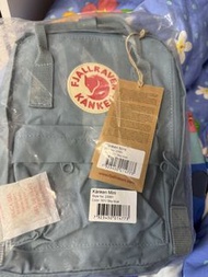 Fjallraven Kanken Mini 背包