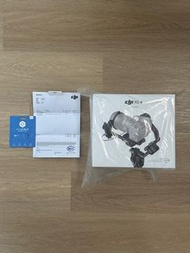 DJI RS 4 Combo 手持穩定器