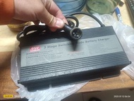 e-moving 電動車EM100 80 50 充電器 PB-360P-48 PBL-360P-48CMC 中華電動機車
