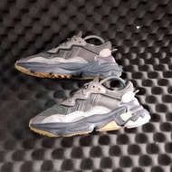 Adidas ozweego