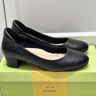 Diana｜通勤低跟圓頭包鞋(23.5cm)