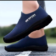 sepatu pria terbaru 2021 sepatu pria kren sepatu sneakers sepatu hitam sepatu santai sepatu tanpa ta