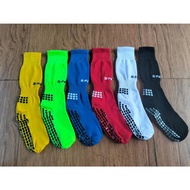 FUTSAL SOCKS SPECSR9 ANTISLIP FUTSAL SOCKS/
