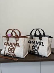 紫鑽🌟誠信商家🌟💜全新Chanel 香奈兒牛仔購物袋沙灘包 品質特柔軟經典新配色 刺繡 LOGO 手袋 包包