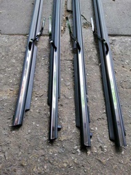 คิ้วรีดน้ำ Honda crv g5 ปี2018-2022 รุ่นชุบ ราคาสี่เส้น ยางรีดน้ำ crv g5