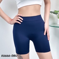 กางเกงเลกกิ้งขาสั้นใส่สบาย เอวไม่รัด ผ้าแนบเนื้อแต่ไม่โป๊ ระบายอากาศดี ใส่แล้วมั่นใจในทุกการเคลื่อนไ