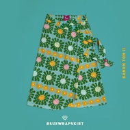 Sue.loveseveryday Kanom Tom II Wrap Skirt - กระโปรงฟรีไซส์ลายขนมต้ม