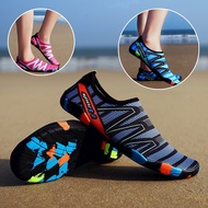 HOT14★พร้อมที่จะส่ง รองเท้าเดินชายหาด รองเท้าเล่นทะเล รองเท้าว่ายน้ำ