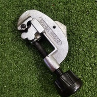 DUWELL PIPE CUTTER 3MM-32MM