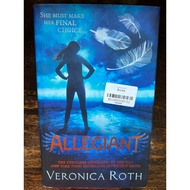 (hardbound) Allegiant by Veronica Roth | Divergent series
