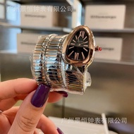 2026 Fashion Sports Gilt Snake Shadow Wrist Watch Fashion Ladies Watch Classic Snake-Shaped Watch He