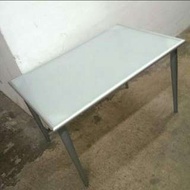 ikea 宜家玻璃餐枱 飯桌 frosted glass top dining table  電腦桌 書桌 辦公枱 desk 檯 臺 台