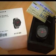 (含運)NIXON 黑X紅手錶