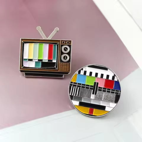 Vintage TV Pin No signal in 80s Lapel Pin Be riotous with colour Rainbow Brooch Custom fashion jewel