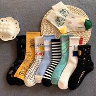 [D&R] Korean socks women socks mid-tube ins college street sports couple long-tube socks men mid-tub