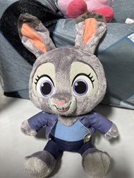 Zootopia朱迪公仔