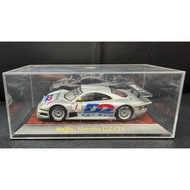 Maisto 1/64 Mercedes-Benz AMG CLK-GTR D2 Coating Racing Model with Original Display Box.Alloy Materi