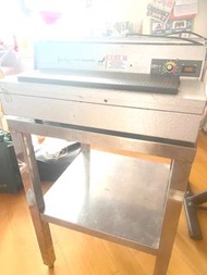 進口包裝機（保鮮紙）