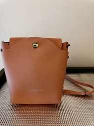 Lancaster Paris 啡色水桶袋