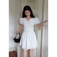 [EGGKA] EGGKA French style women's white V-neck puff sleeve dress - elegant lady's figure
