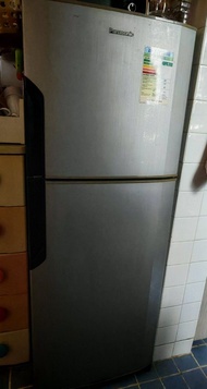 Panasonic 樂聲 雙門環保雪櫃 NR-BJ226