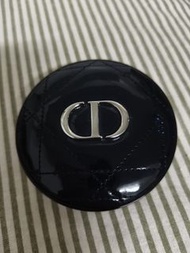 Dior 氣墊粉盒